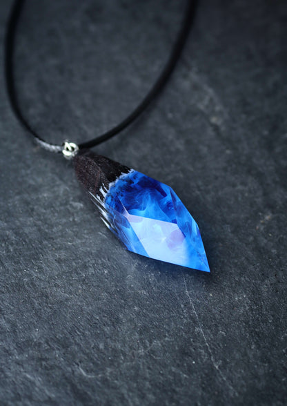 Blue Crystal pendant