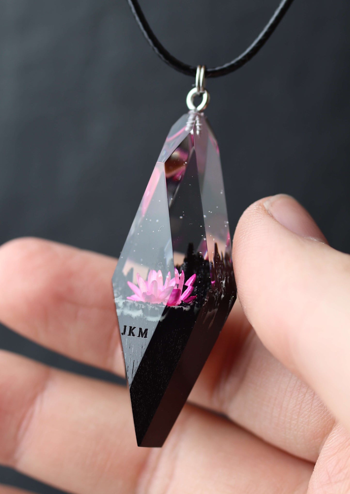 Pink Glixia Rhombus Pendant