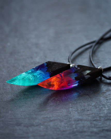Epoxy resin and wood Couple Nightfall & Northern lights pendant