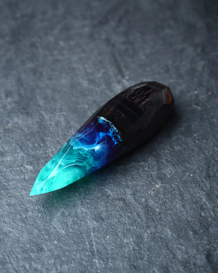 Epoxy resin and wood Northern lights Crystal USB