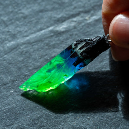 Wildwood Emerald Aurora Fang Pendant