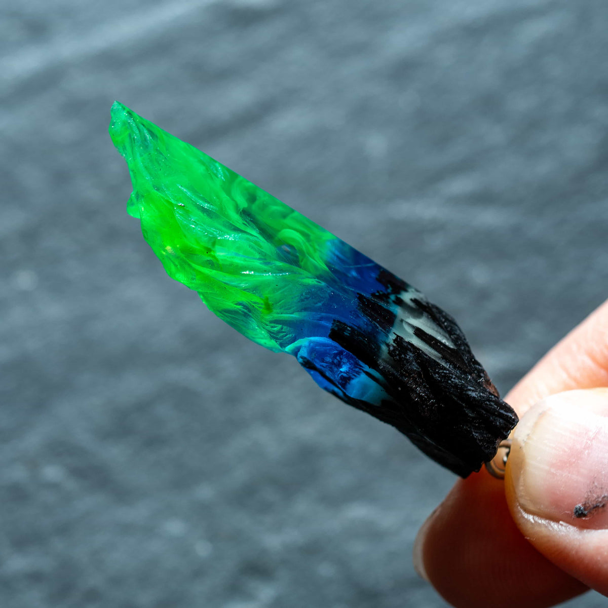 Wildwood Emerald Aurora Fang Pendant