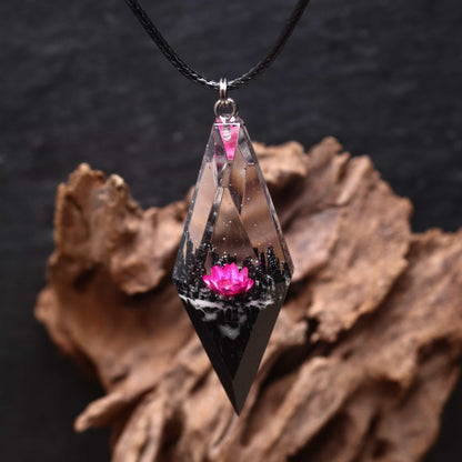 Pink Glixia Rhombus Pendant