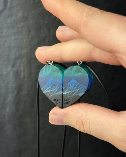 Epoxy resin and wood Couple heart Northern lights Mountain pendant Flat
