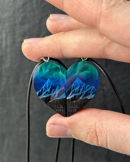 Epoxy resin and wood Couple heart Northern lights Mountain pendant Flat