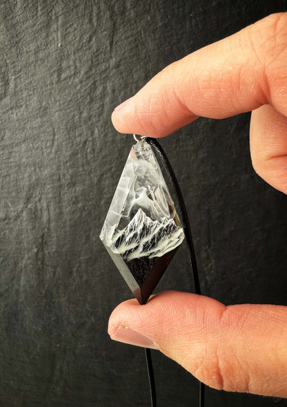 Mountain Pass pendant