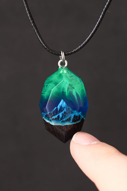 Emerald Aurora Mountain Faceted pendant