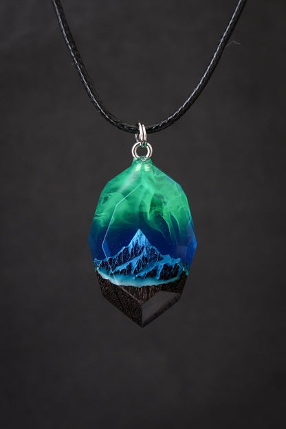 Emerald Aurora Mountain Faceted pendant