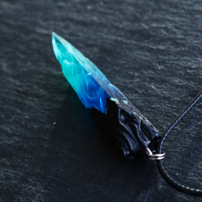 Northern Lights Rootfang Pendant