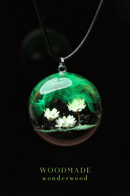 Green Flower Round pendant model 2