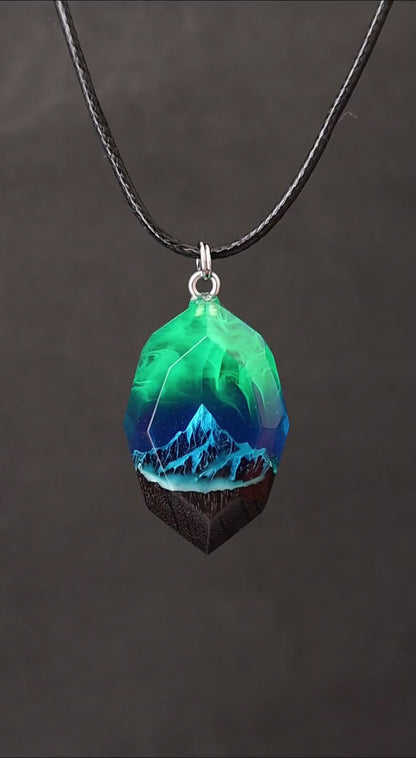 Emerald Aurora Mountain Faceted pendant