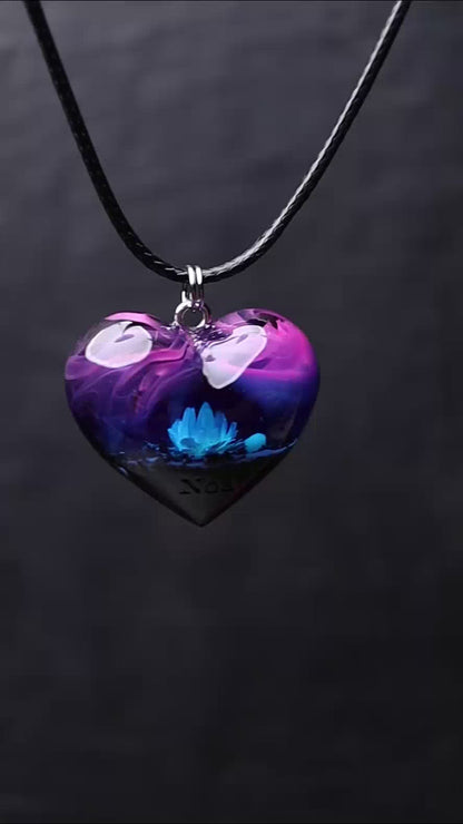 Nightfall Glixia flower Heart pendant