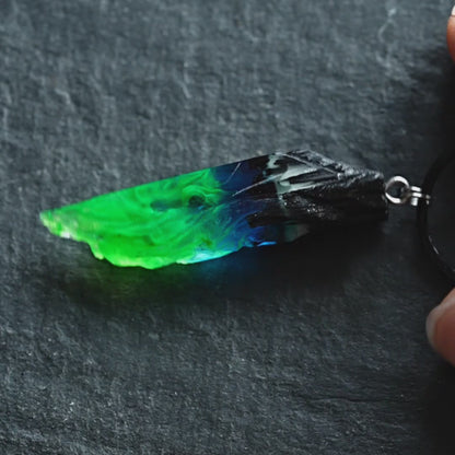 Wildwood Emerald Aurora Fang Pendant
