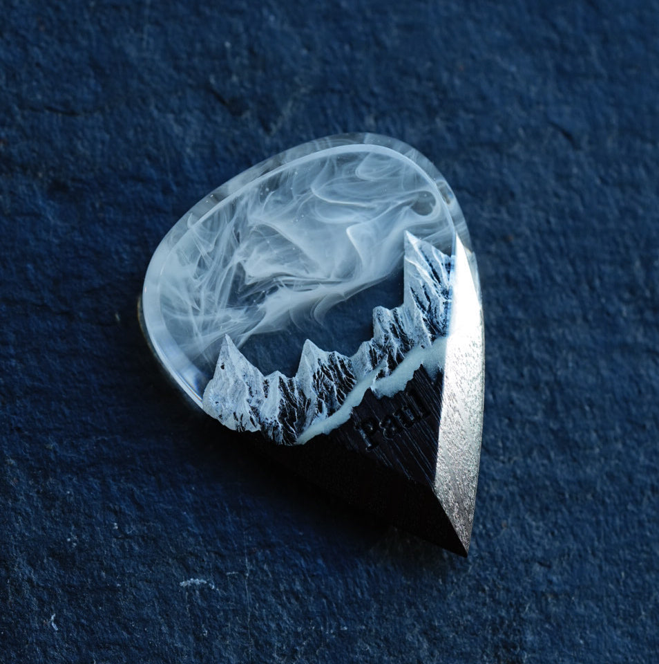 White Mountain guitar pick